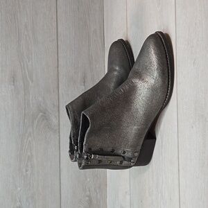 Vince Camuto Women Catile Leather Ankle Heels Boots shoes sz 10M